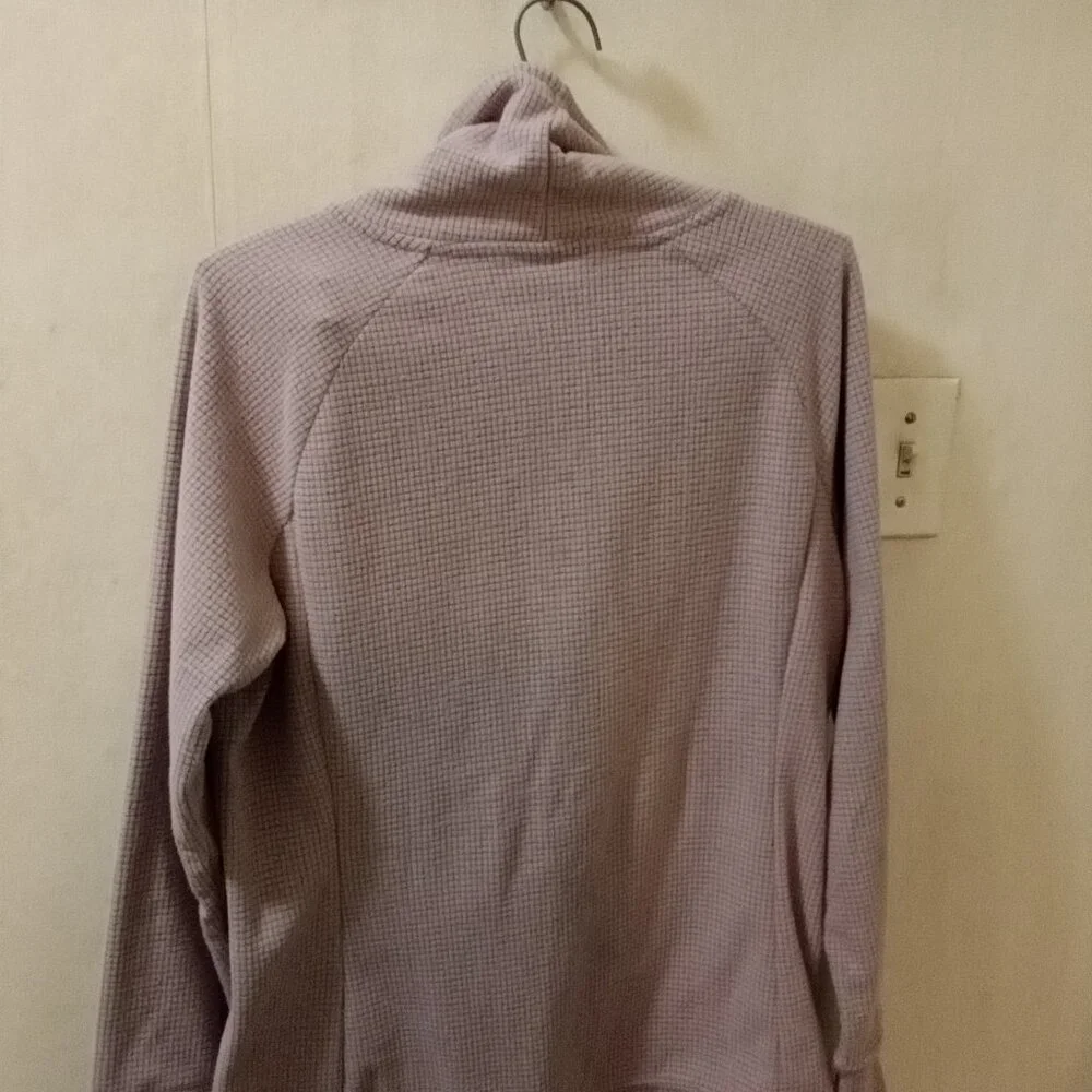 Outdoor Research Sz M light purple patterned fleece - Picture 3 of 5